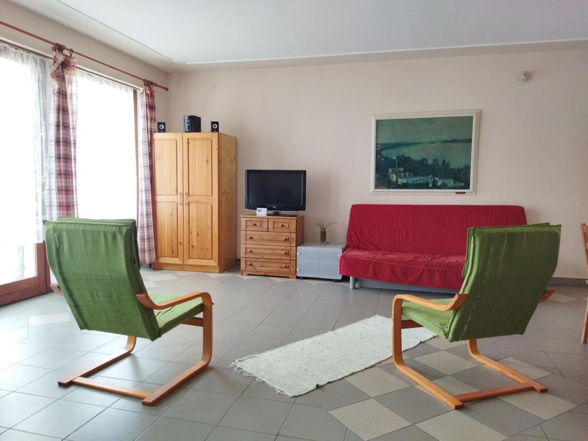 Naszaly Kapuja Vendeghaz Apartment Kosd Bagian luar foto