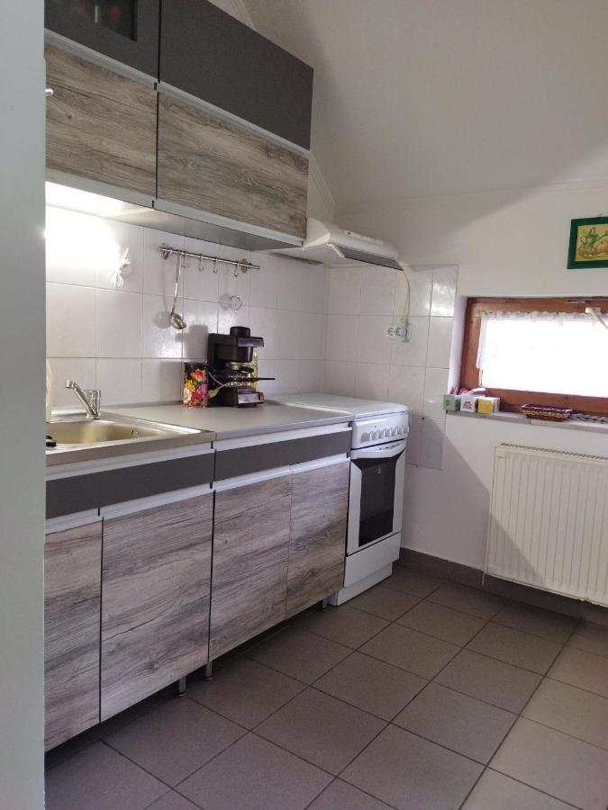 Naszaly Kapuja Vendeghaz Apartment Kosd Bagian luar foto